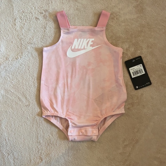 Nike Bottoms Nike Baby Girls Romper Size Months Poshmark